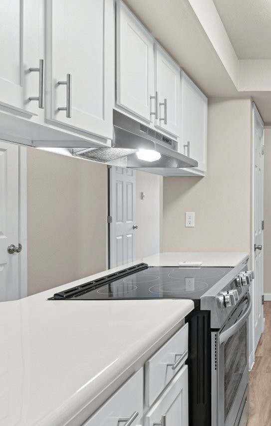 Fully Equipped Kitchen at Peaks on Pines, Spokane Valley, Washington