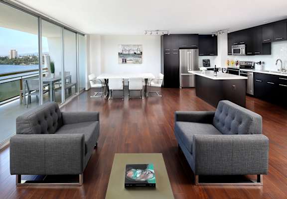 B Unit Modern at 1200 Lakeshore, California