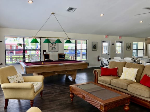 Clubhouse 1