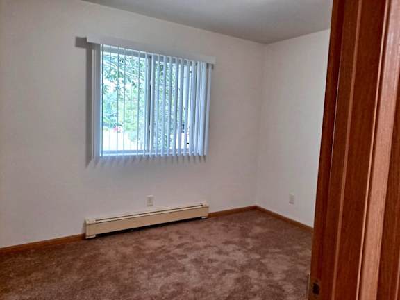 South Park Aparttments. Affordable studio, one bedroom apartments, two bedroom, three bedroom, 4 bedroom apartments. Independent lifestyle community. Housing in Adams Wisconsin.