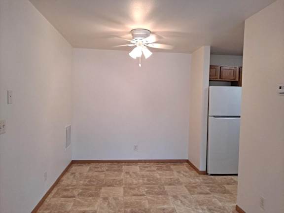 South Park Aparttments. Affordable studio, one bedroom apartments, two bedroom, three bedroom, 4 bedroom apartments. Independent lifestyle community. Housing in Adams Wisconsin.
