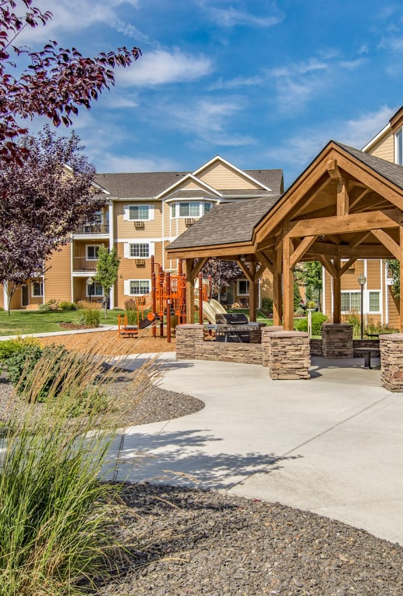 view of trees and sky  at Quail Springs, West Richland, WA, 99353