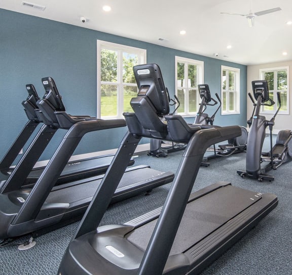 a 24/7 fitness center with Wi-Fi at The Crossing Apartments in Grand Rapids, MI 49508