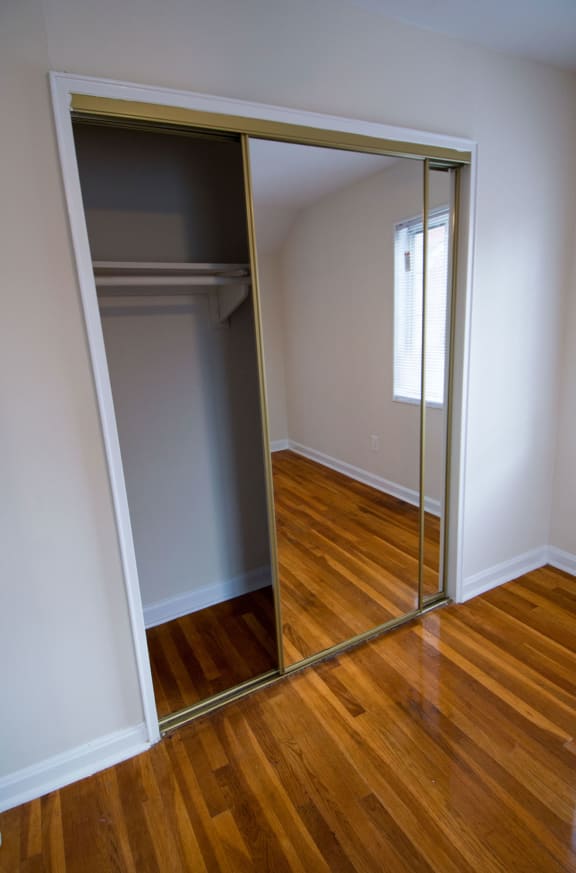 Three Bedroom Bathroom First Bedroom 10