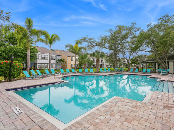  Firepit lounge at Huntington Place Apartments in Sarasota, Florida