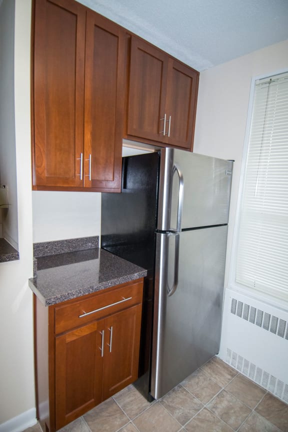 Steward Tower One Bedroom Renovated Kitchen 3