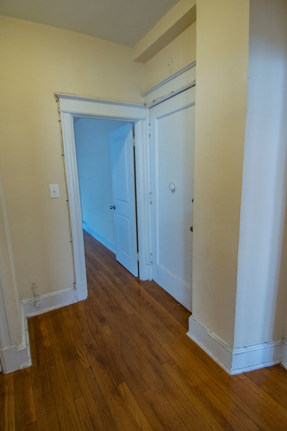 The Abby Apartments Two Bedroom A Foyer