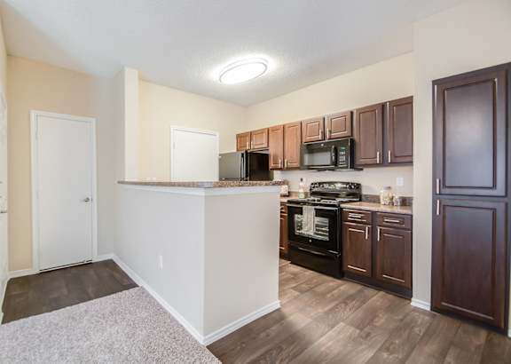 Large Kitchen at Southgate Glen, Texas