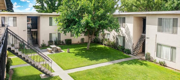 Clovis Courtyard