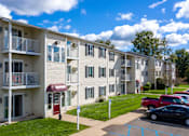 Thumbnail 3 of 14 - Exterior