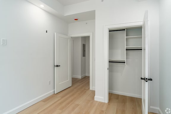 Bedroom with Closet