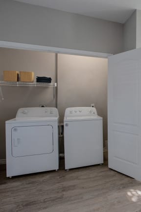 Washer and dryer at Links at Forest Creek in Round Rock Texas near Austin