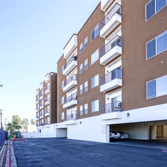 Cresta North Valley Apartments in Albuquerque, NM