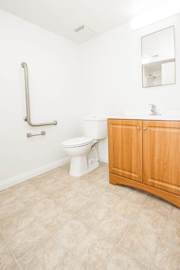 Sample Unit: Bathroom