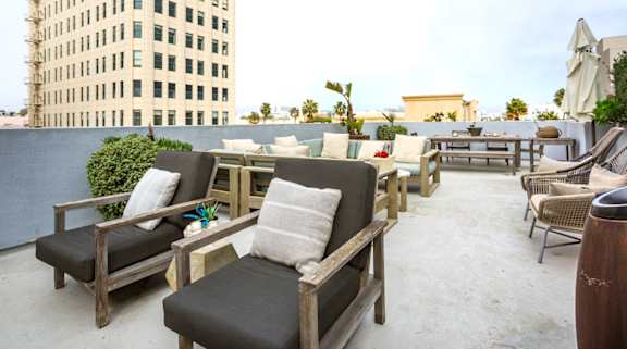 Mayfair Residence at Santa Monica rooftop lounge