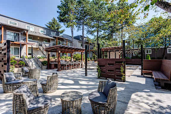 Outdoor seating at Commons at Redwood Creek Apartments, Beaverton, OR