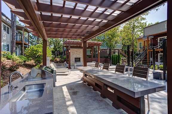 BBQ at Commons at Redwood Creek Apartments, Beaverton, 97008