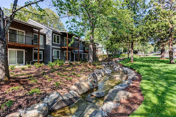 Garden area at Commons at Redwood Creek Apartments, Beaverton, OR
