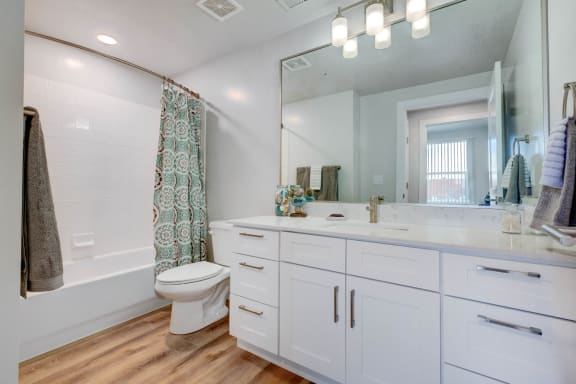 Photos and Video of Colonial Court Apartments in Ogden UT