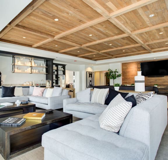 Reserve at Glenview Apartments For Rent in Glenview, IL