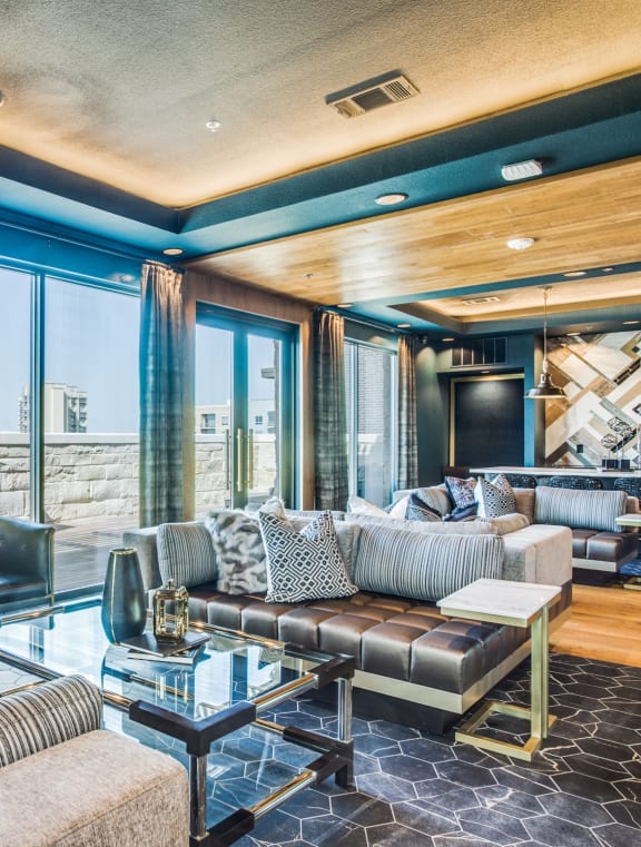 The Hudson Clubhouse Lounge