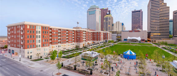 highpoint, columbus commons, downtown columbus, downtown apartments