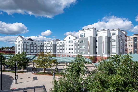 One Wall Street Apartments Exterior