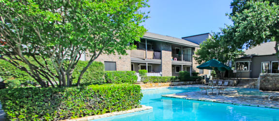 Swimming Pool at Westdale Parke Apartments in Austin, Texas, TX
