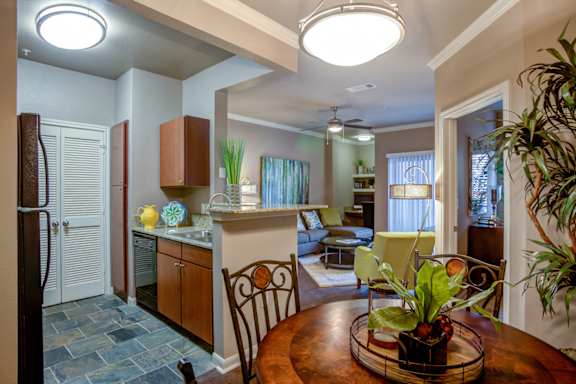 Dining Area at The Ranch at Pinnacle Point Apartments in Rogers, AR