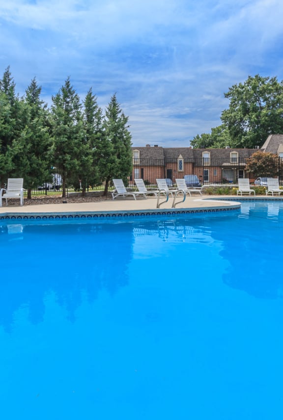 Resort-Style Pool at Louisburg Square Apartments & Townhomes, Kansas, 66212