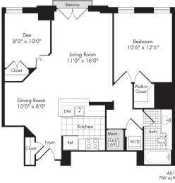 1 bedroom apartment with walk-in closet and den for rent in baltimore