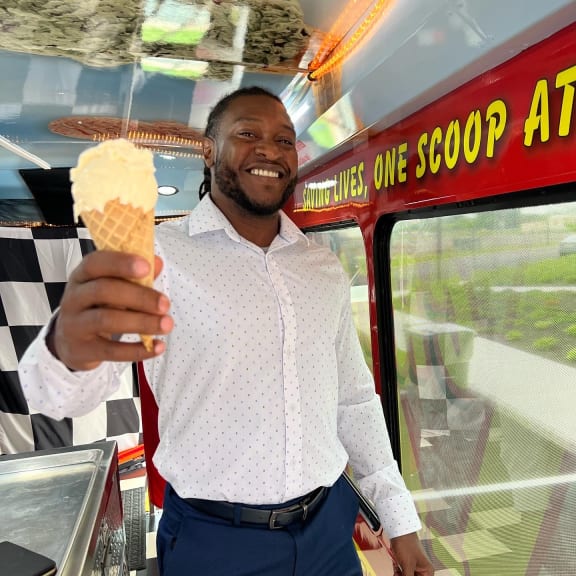 good ice cream at Station Bay, South Amboy, NJ, New Jersey, 08879