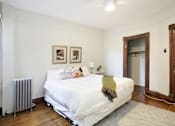Thumbnail 15 of 26 - King Matress - Main Floor Bedroom