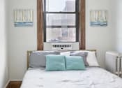 Thumbnail 19 of 26 - Upstairs - Bedroom