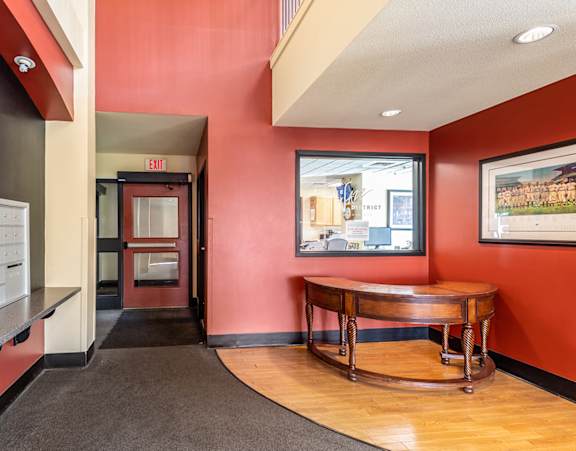 The entrance to Jazz District Apartments in Kansas City