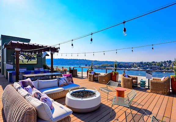rooftop of Eastlake 2851