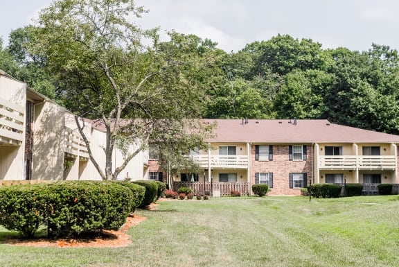 Exterior Apartment Building at Cambridge Square LaPorte