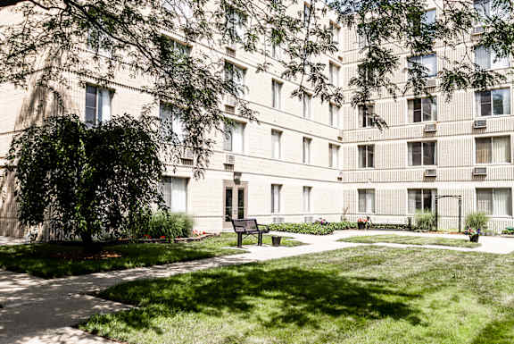 Community Courtyard at Edsall House