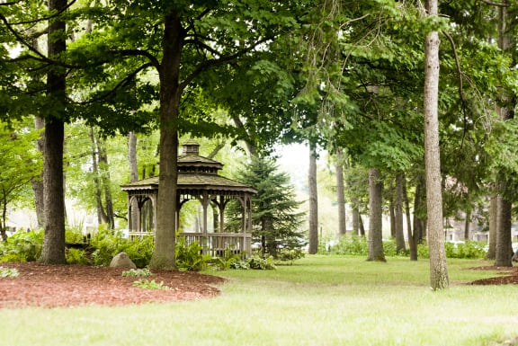 Relaxing Gazebo at Fairington South Bend