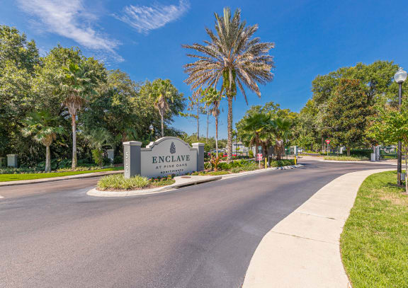 Dominium-Enclave at Pine Oaks-Exterior