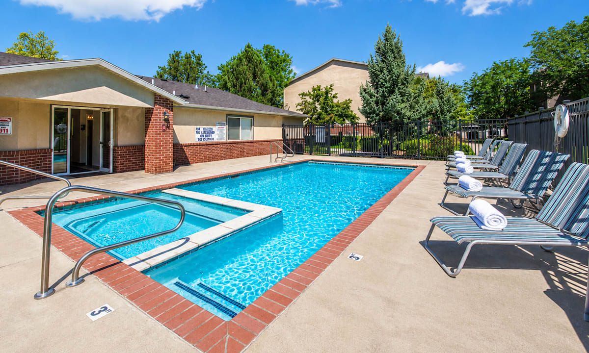 Pool at Providence Pointe (6 of 8)