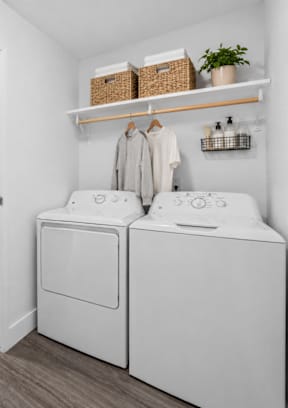 apartments with full size washer and dryer available at the preserve at great neck