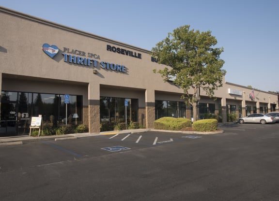 Roseville Business Park Placer SPCA Thrift Store Front