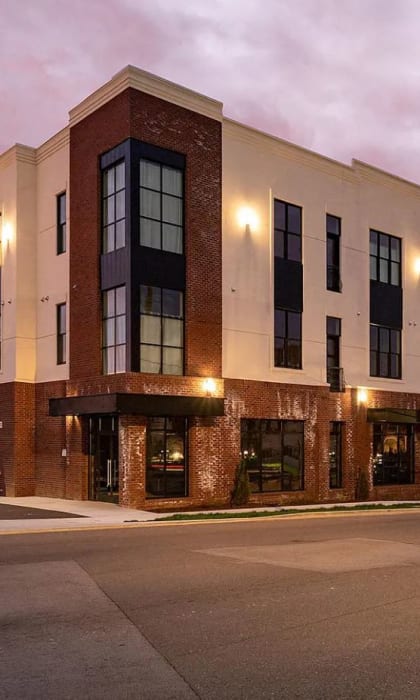 the building where the hotel is located