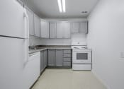 Thumbnail 16 of 25 - Kitchen