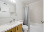 Thumbnail 22 of 25 - Bathroom
