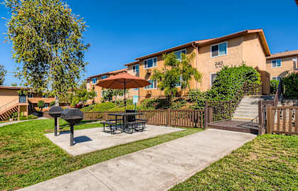 Vista Flores Apartments in San Marcos, California