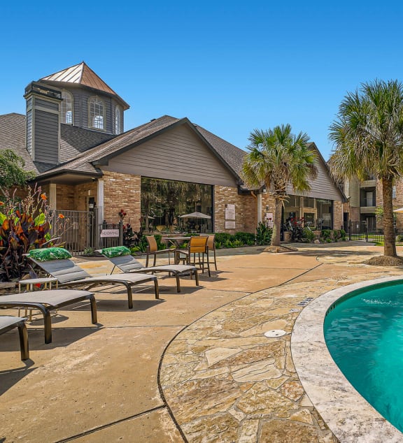 Swimming pool at River Pointe, Texas, 77304