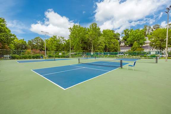 Tennis Courts at Forest Hills Racquet Club, Augusta, GA, 30909