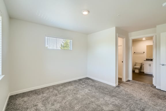 A Typical Bedroom at Huntington Place Apartments